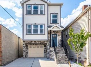 256 2nd St FLOOR 2, Elizabethport, NJ 07206