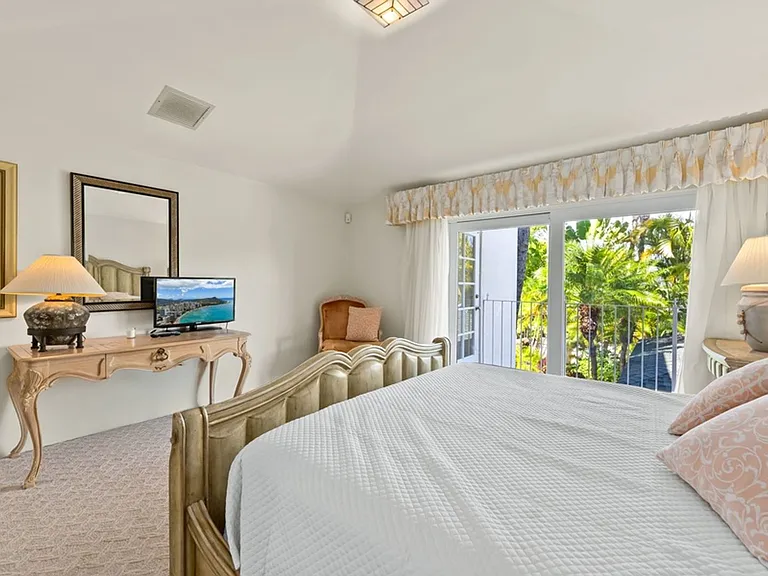 4818 Kahala Ave — Photo 22