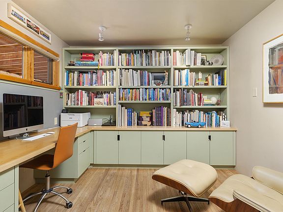 2nd image of 1021 Camino Redondo