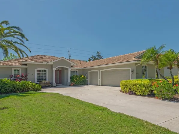 5518 Eastwind Dr, Sarasota, FL 34233