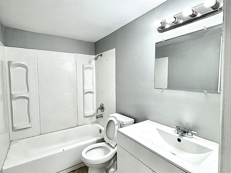 750 Eastview Rd #36 — Photo 6