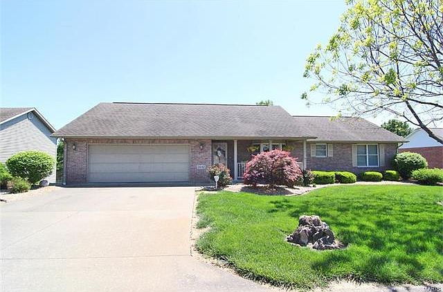 1st image of 1442 Lilac Ln