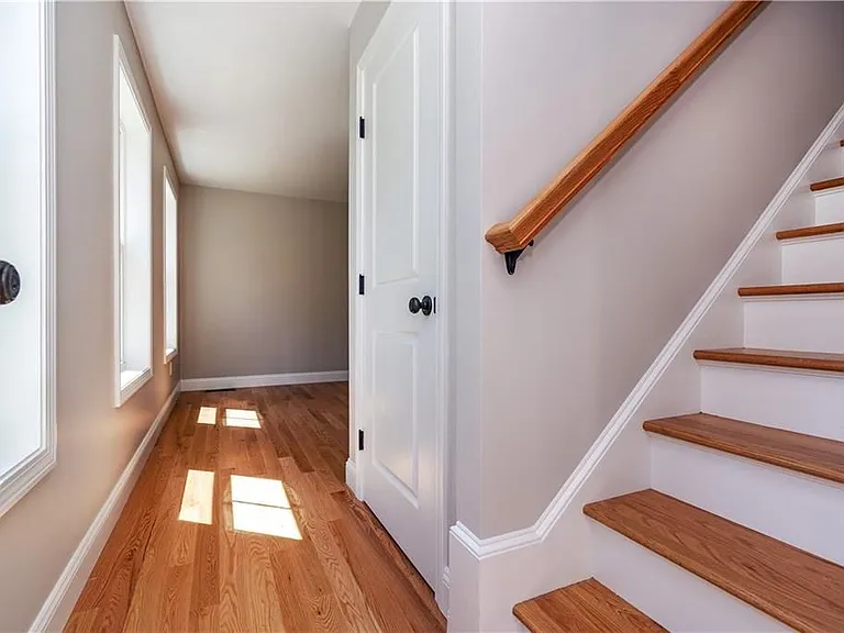 83 Cadora Ave — Photo 13