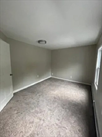 22 Oakland Rd #22 — Photo 9