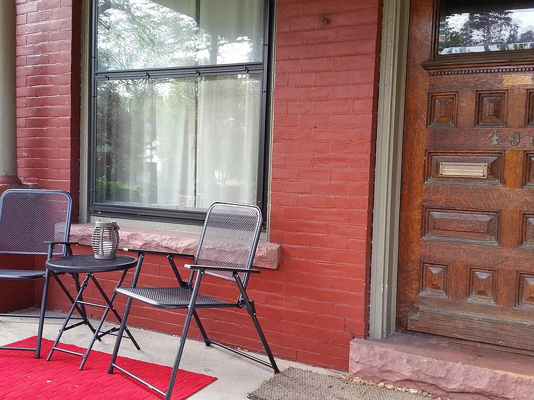 400 Porter Ave #1 — Photo 11