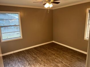 131 Edwards Dr, Pineville, LA 71360