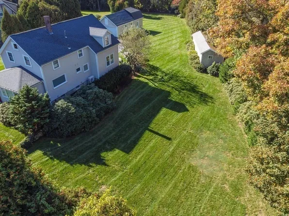 351 Moosehill Rd, East Walpole, MA 02032