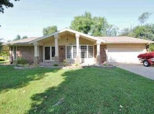 303 Bill Lou Dr, Collinsville, IL 62234