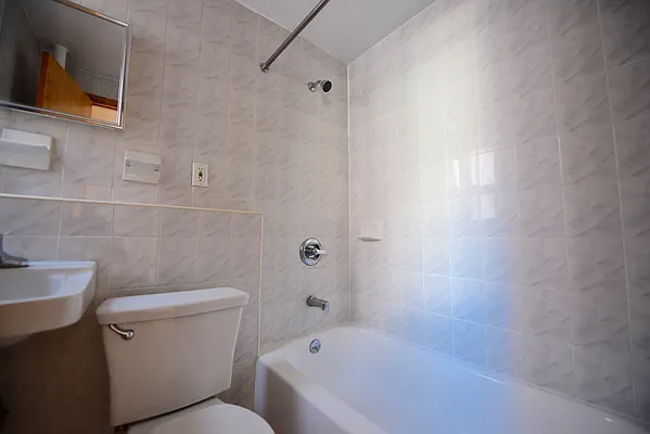 Rented by Nolita Group | media 7