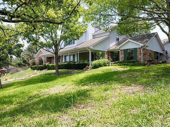 4th image of 10007 Lost Oak Ridge Dr