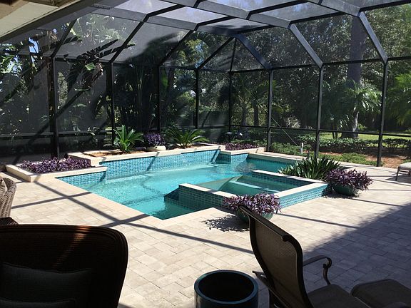 3rd image of 7073 Treymore Ct