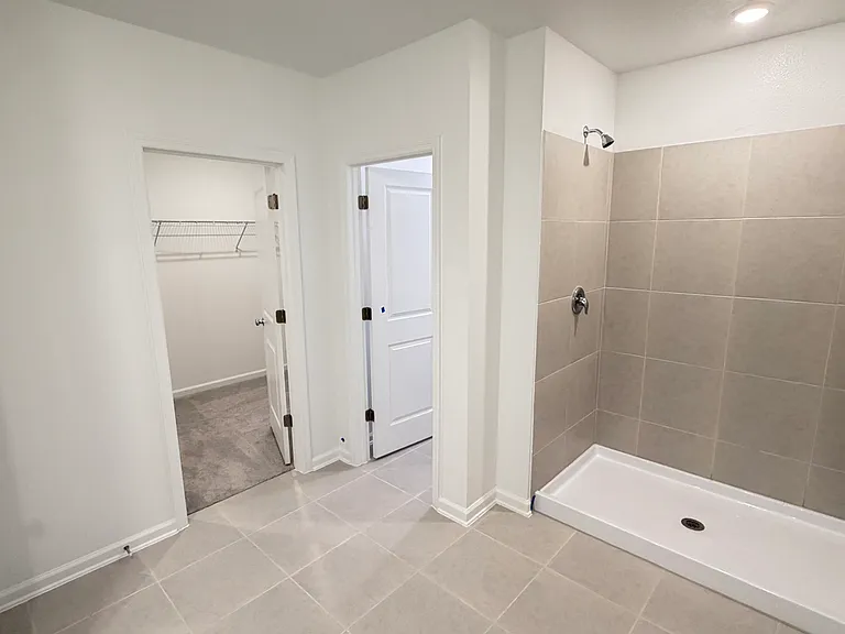 4585 Golden Knight Blvd — Photo 8