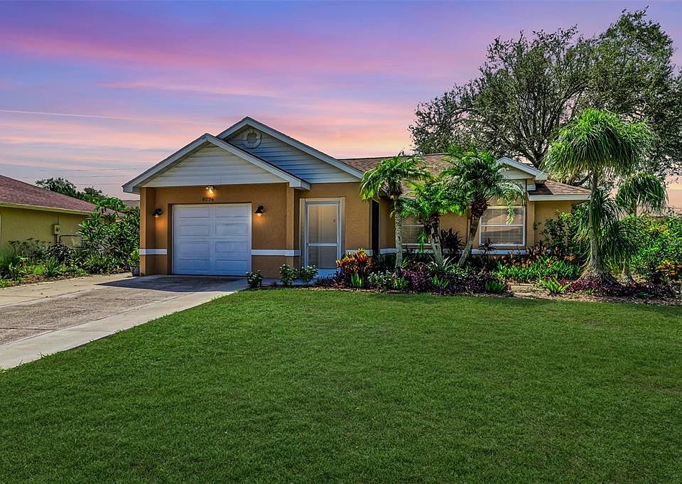1st image of 5774 DEER HOLLOW LANE W