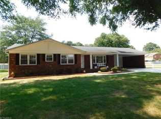 5188 Sedge Brook Rd, Kernersville, NC 27284