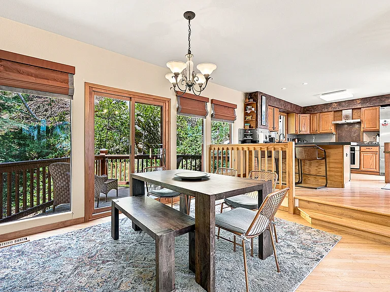 551 Aspen Dr — Photo 8
