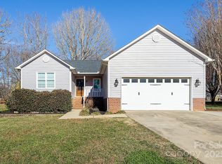 688 Cress School Rd, Salisbury, NC 28147