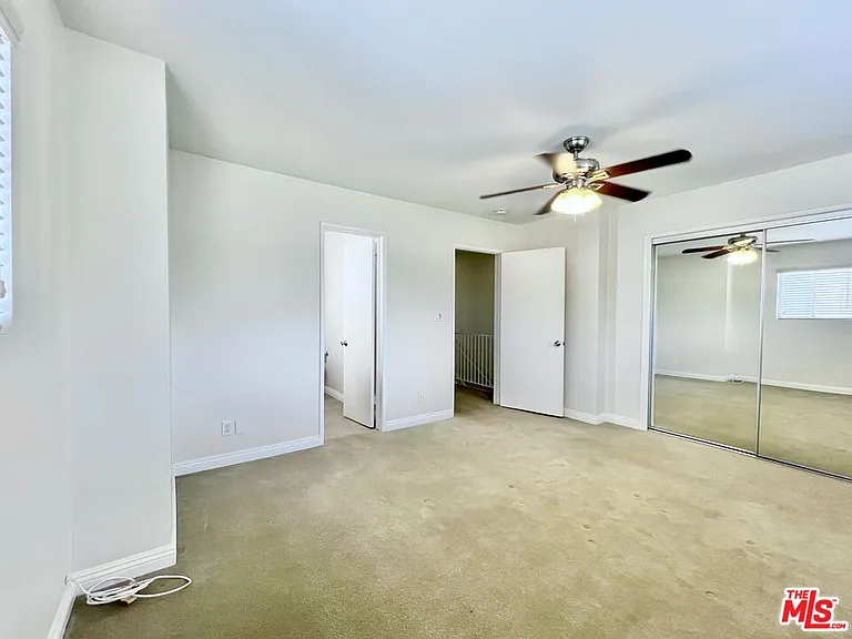 1552 Berkeley St #1 — Photo 18