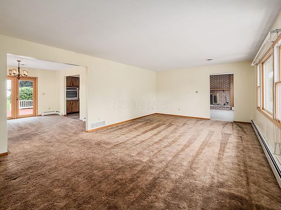 3rd image of 4094 Larue Prospect Rd S