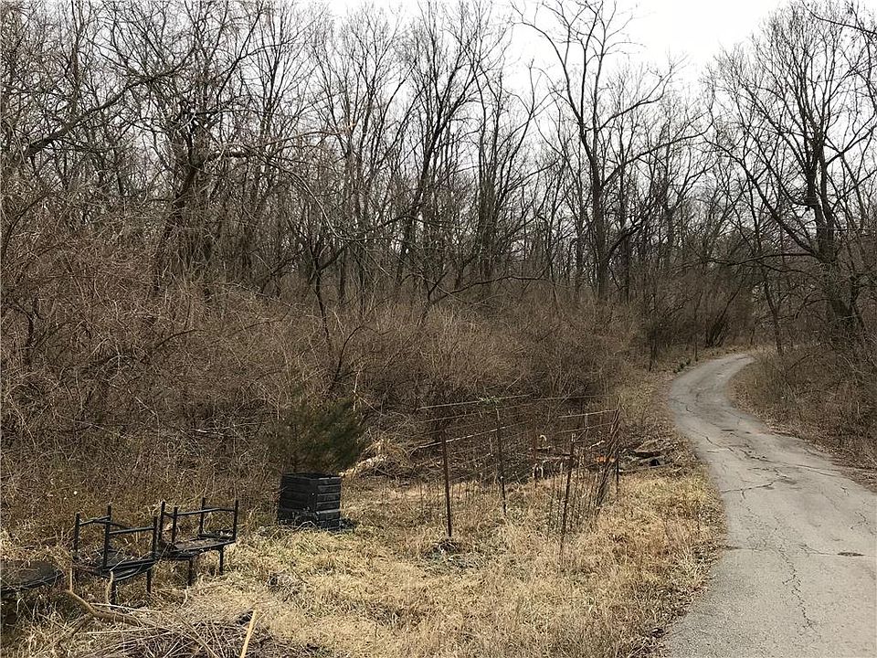 2nd image of 7770 Donnelly Ave