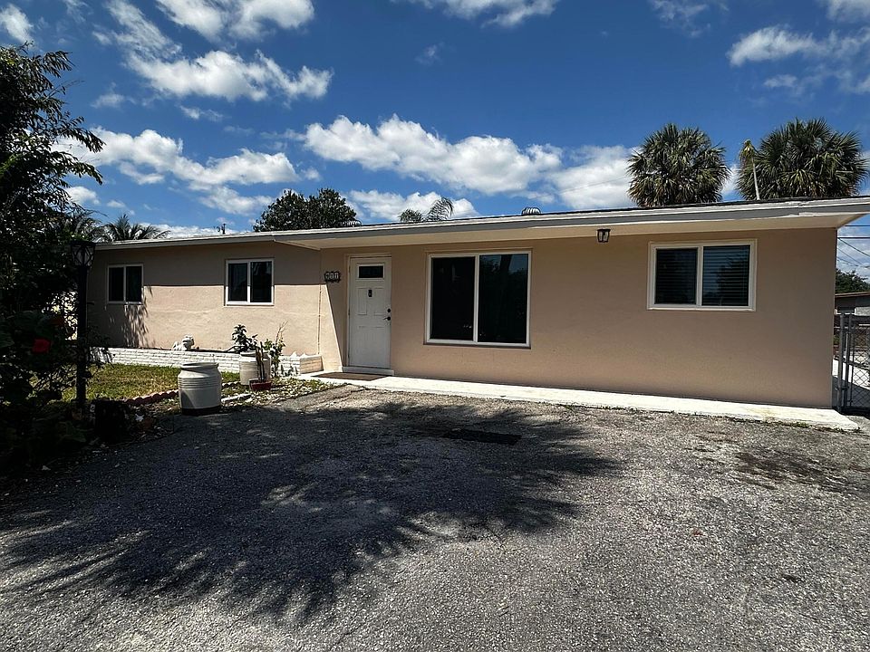1st image of 911 Caroline Avenue
