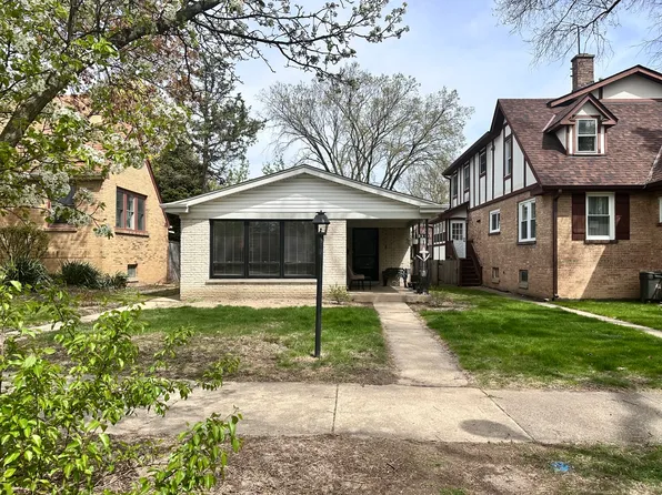 9911 Kedvale Ave, Skokie, IL 60076