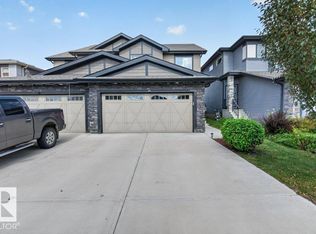 9316 Pear Line SW, Edmonton, AB T6X 2V9