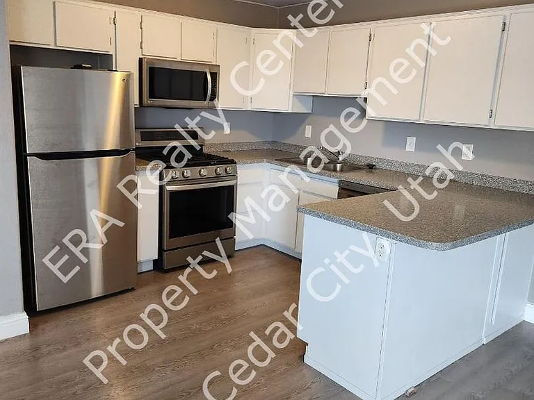 116 W Sunset Dr — Photo 5