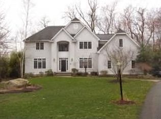 84 Pocono Rd, Mountain Lakes, NJ 07046