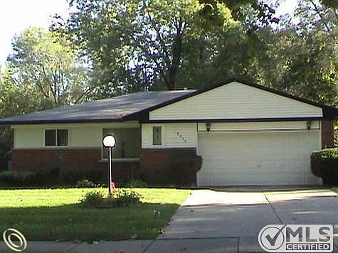 19825 MAGNOLIA PARKWAY.