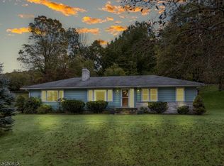 109 High St, Ogdensburg, NJ 07439