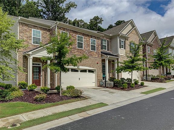 5th image of 137 Holden Way