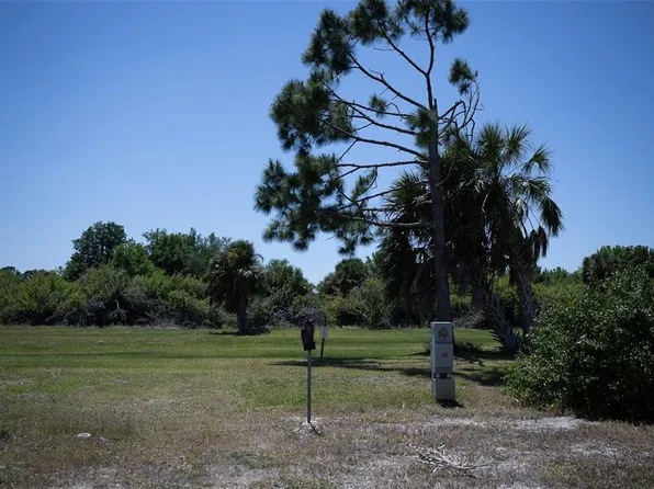 307 Robalo #200, North Pt, FL 34287