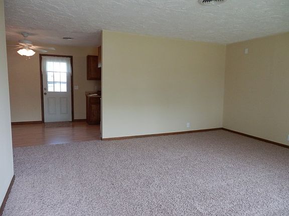 3rd image of 1501 Pawnee Ave