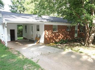 711 Hovis Rd, Stanley, NC 28164