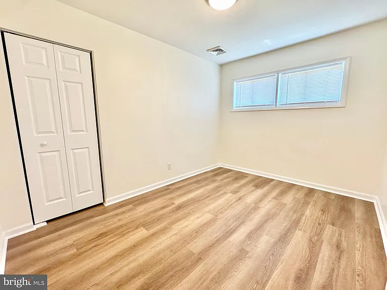 69 McDaniel Dr — Photo 17