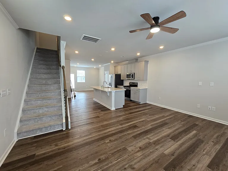 3004 Honeymyrtle Ln — Photo 10