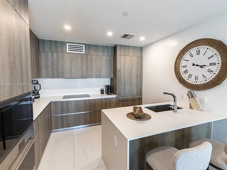 17550 Collins Ave #703 — Photo 15