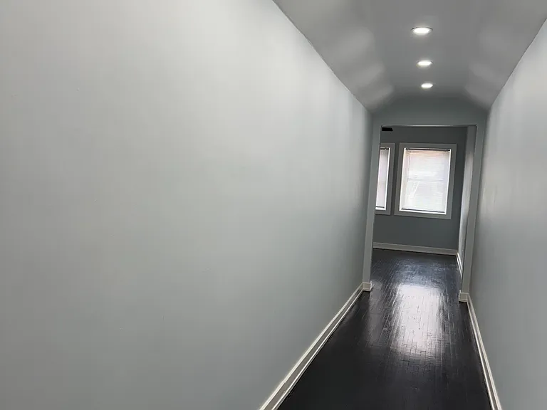 1111 Cedar St #5 — Photo 3