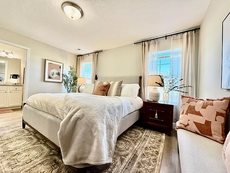 224 Taylor Dr — Photo 10