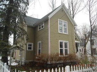1215 Wells Pl, Kalamazoo, MI