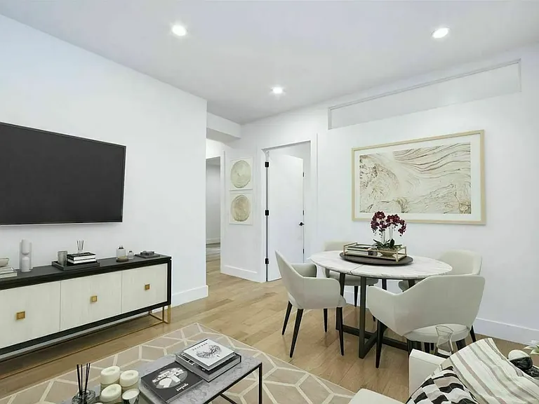 144 E 24th St #4-C — Photo 2