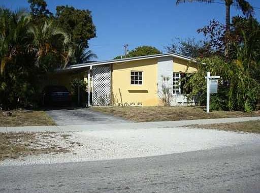 2nd image of 513 SW 17th St