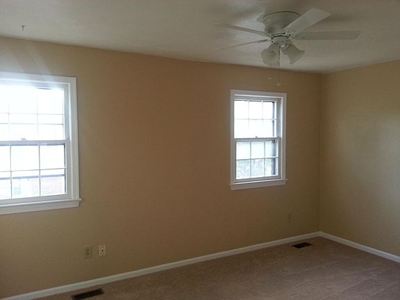 4th image of 5103 Castle Way