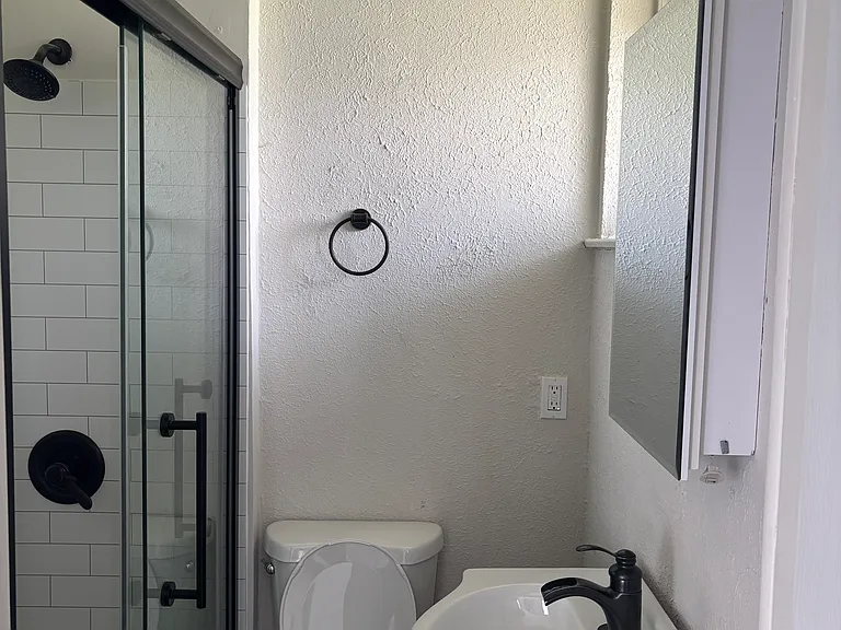 1818 Cleveland Ave #1 — Photo 3