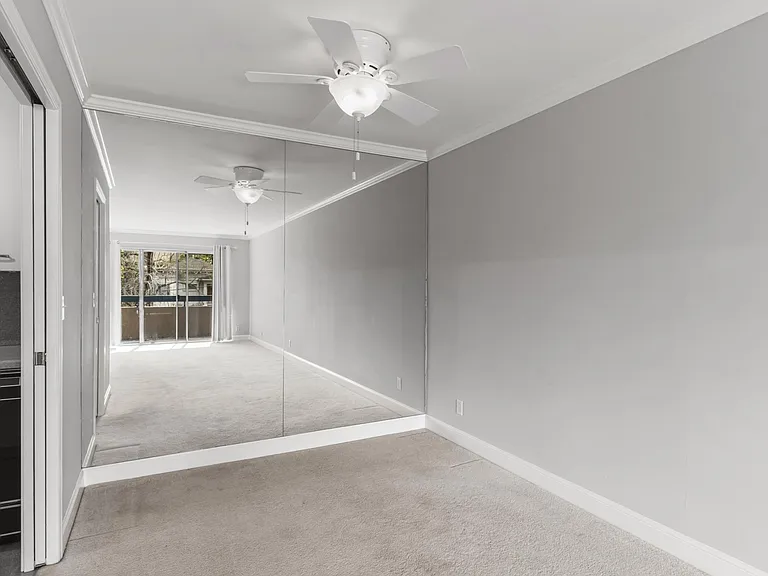385 Jayne Ave #309 — Photo 9