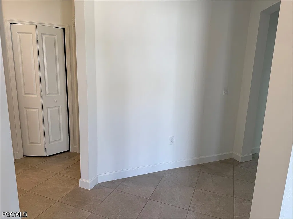 2 bed, 2.0 bath, 1564 sqft, $1,895 — Photo 2