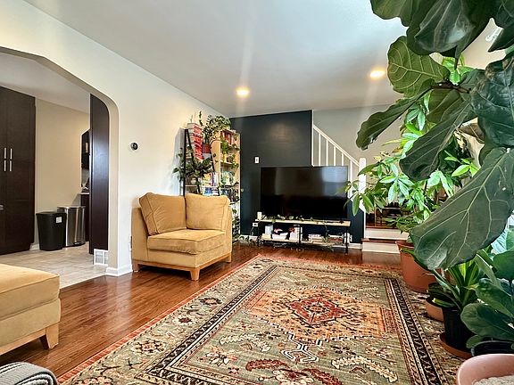 4th image of 3544 N Ozark Ave