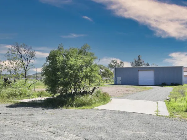 21065 Park Ave, Middletown, CA 95461