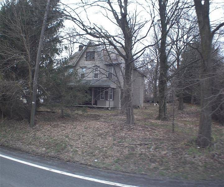 1st image of 3850 Mauch Chunk Rd