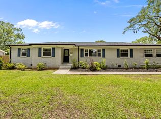 8000 Lawyers Rd, Charlotte, NC 28227